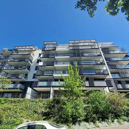 Moderne Avec Terrasse - 2 Pers. *